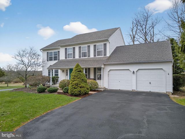 1219 WINTERTHUR LN, Quakertown, PA 18951