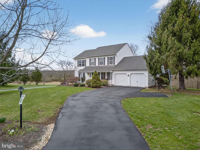 1219 WINTERTHUR LN, Quakertown, PA 18951