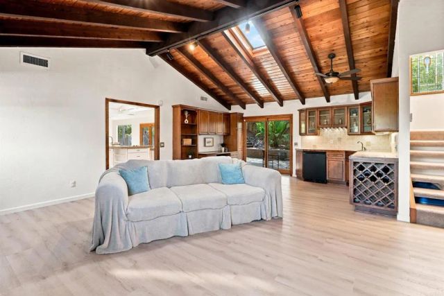 3056 Overhill Drive, Vista, CA 92084