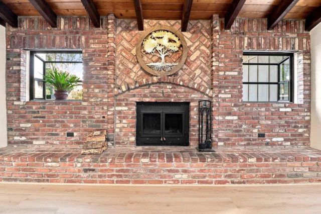 3056 Overhill Drive, Vista, CA 92084
