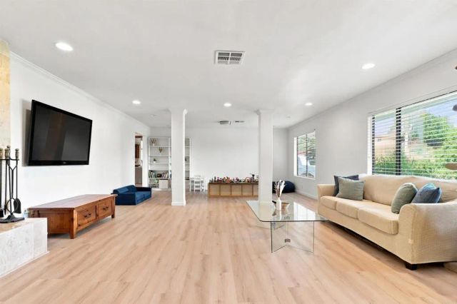 3056 Overhill Drive, Vista, CA 92084