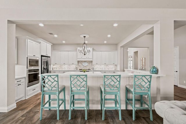 10211 Cove Court, Iowa Colony, TX 77583