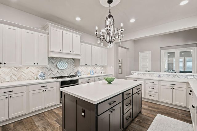 10211 Cove Court, Iowa Colony, TX 77583
