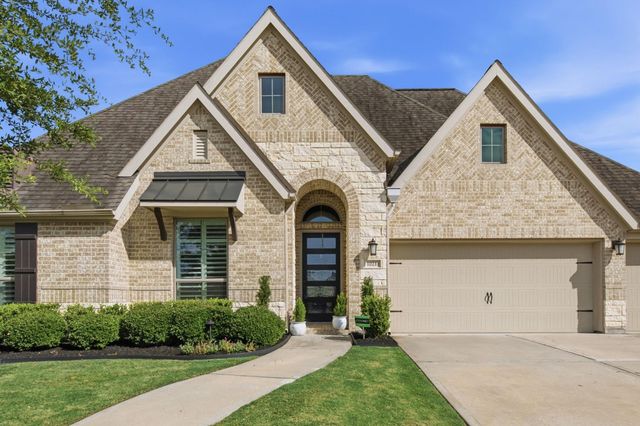 10211 Cove Court, Iowa Colony, TX 77583