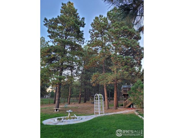 4673 Pinon Dr, Elizabeth, CO 80107