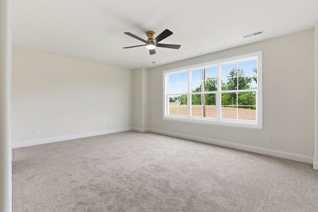 257 Spring St, La Vergne, TN 37086