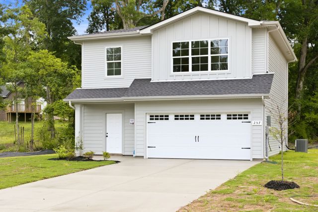 257 Spring St, La Vergne, TN 37086