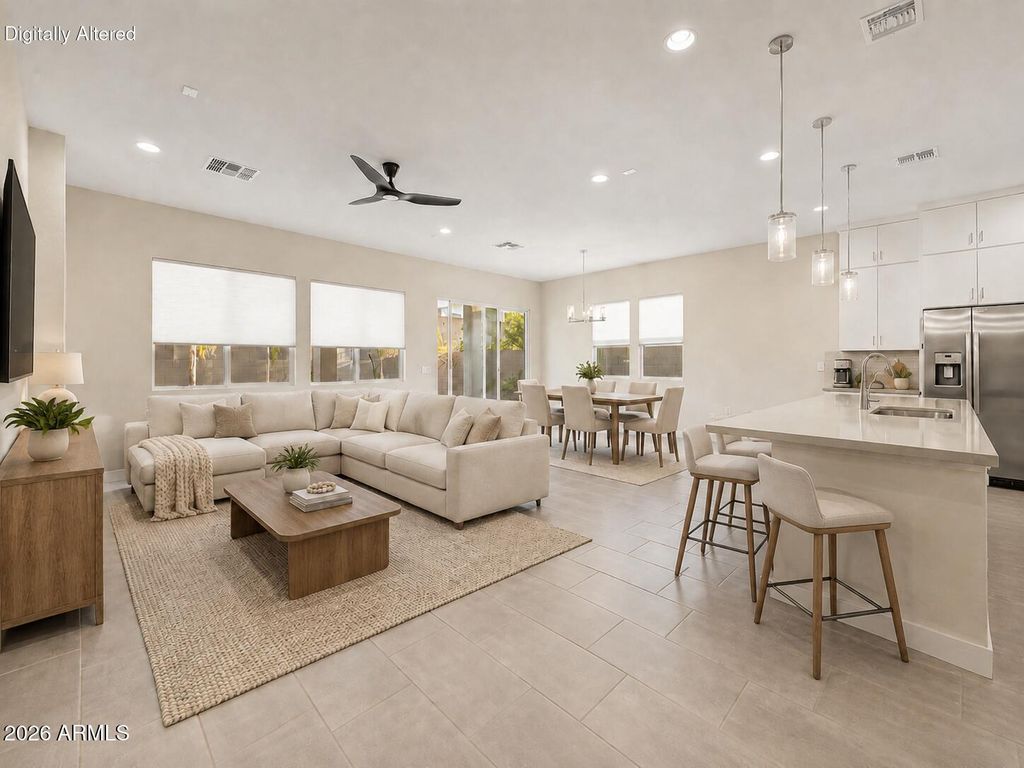 3131 E ALICIA Drive, Phoenix, AZ 85042 — photo 2