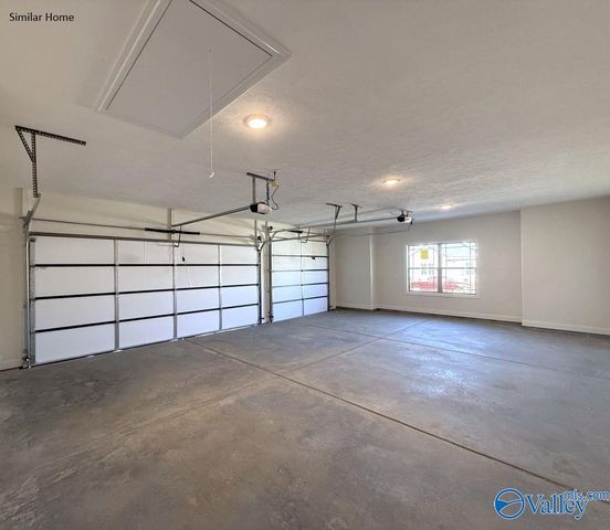 Waverly B Avondale Drive, Athens, AL 35613