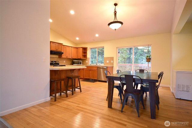 15826 104th Ave SE, Yelm, WA 98597