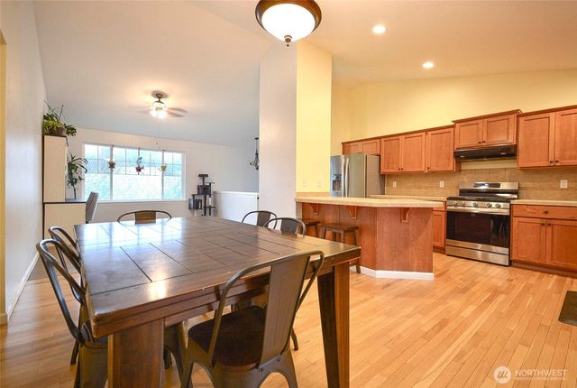 15826 104th Ave SE, Yelm, WA 98597