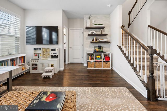 41 TURIN WAY, Mount Laurel, NJ 08054