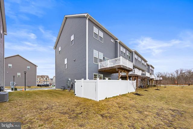 41 TURIN WAY, Mount Laurel, NJ 08054