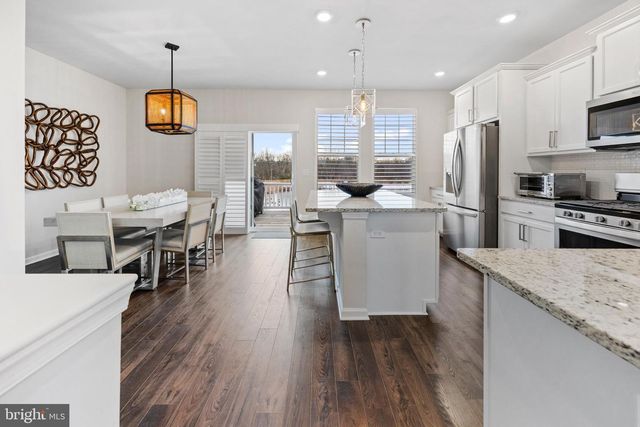 41 TURIN WAY, Mount Laurel, NJ 08054