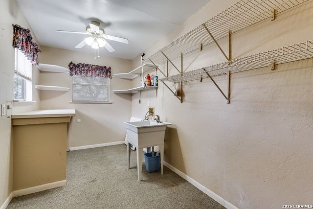 212 KENDALL OAKS DR, Boerne, TX 78006