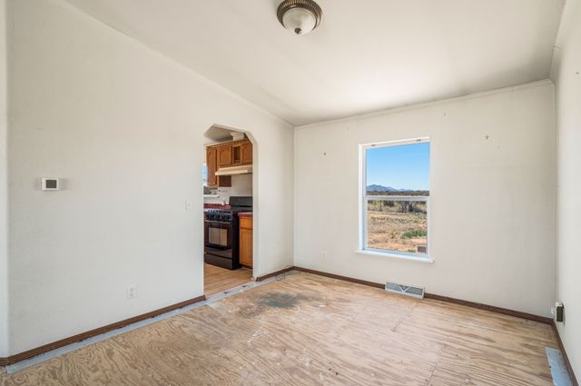 31 Camino Largo, Santa Fe, NM 87507