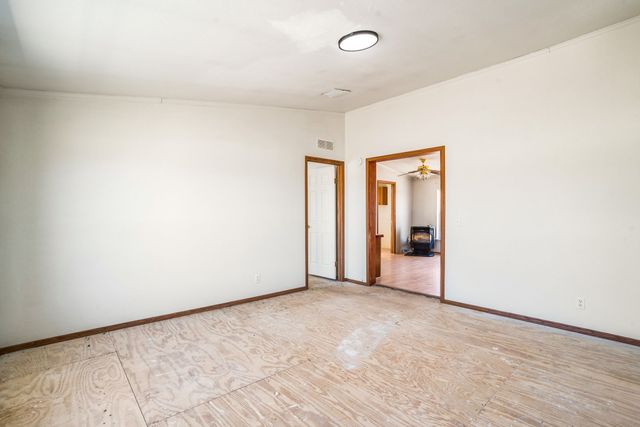 31 Camino Largo, Santa Fe, NM 87507