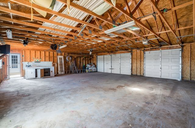 31 Camino Largo, Santa Fe, NM 87507