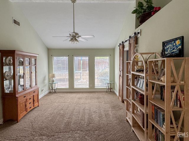 7005 Lacoste Lane, Bakersfield, CA 93309