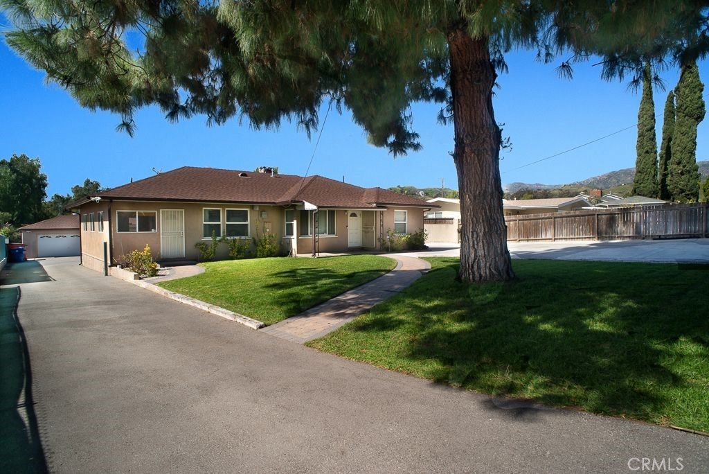 Image 1 of property listing at 11471 Orcas Avenue, Sylmar, CA 91342