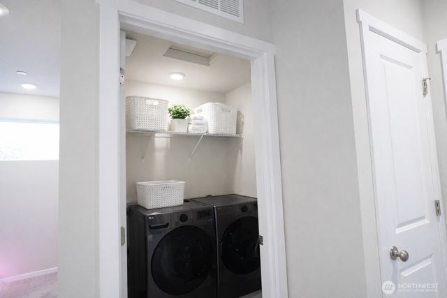 10623 SE 265th Place, Kent, WA 98030