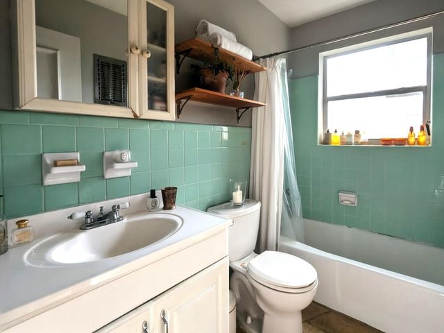1012 SE 15th Street 102, Fort Lauderdale, FL 33316
