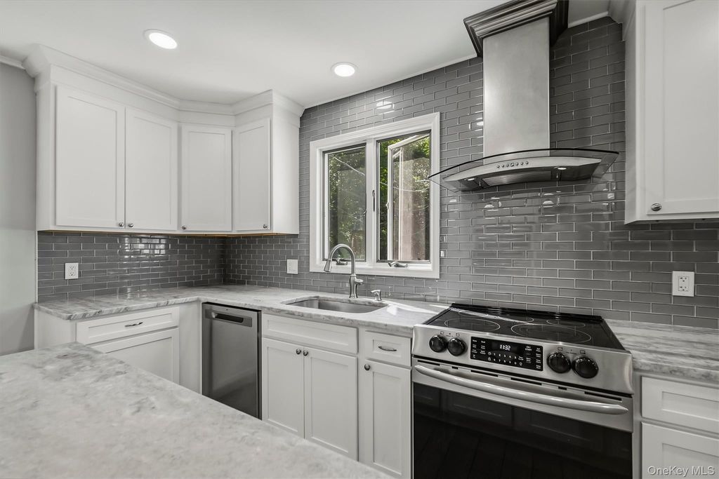 624 Mt View Road, Peekskill, NY 10566 — photo 5