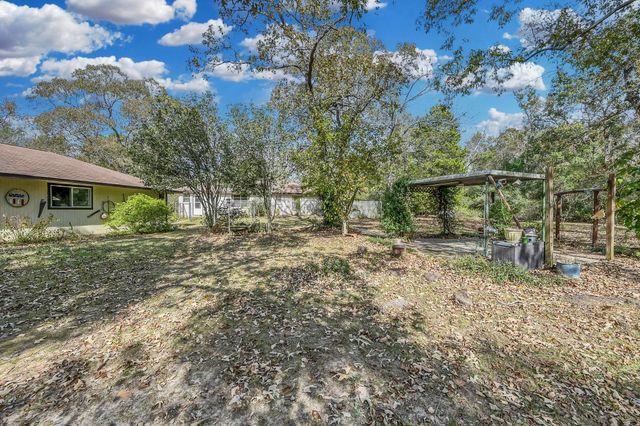 16310 Weaver Lane, Conroe, TX 77303