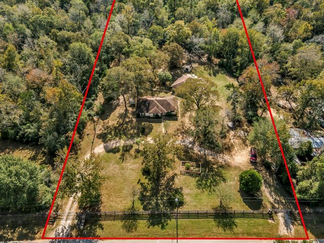 16310 Weaver Lane, Conroe, TX 77303