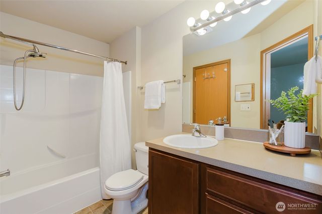 2652 Maryland Way E, Port Orchard, WA 98366