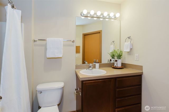 2652 Maryland Way E, Port Orchard, WA 98366