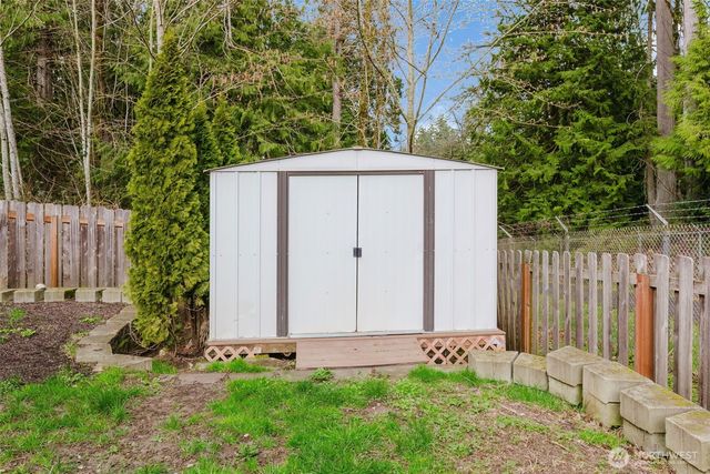 2652 Maryland Way E, Port Orchard, WA 98366