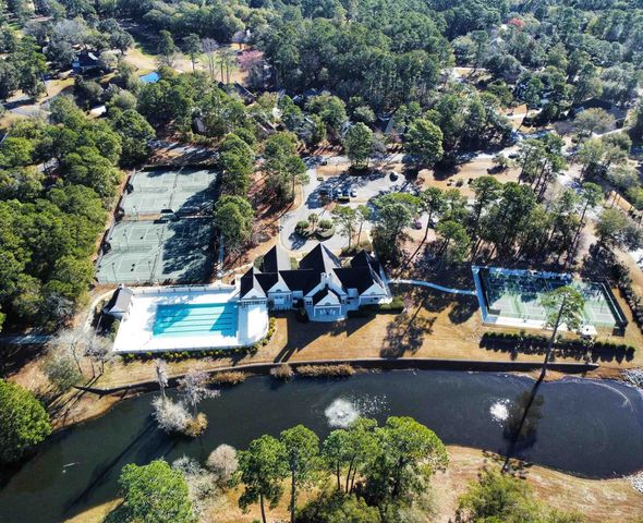 37 Winged Foot Ct., Pawleys Island, SC 29585