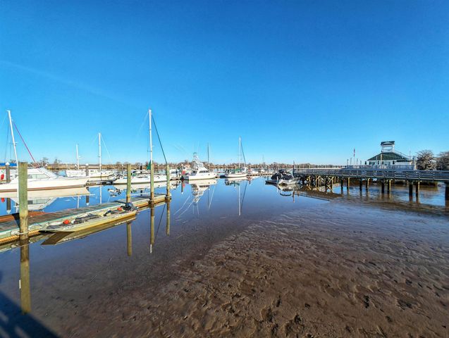 37 Winged Foot Ct., Pawleys Island, SC 29585