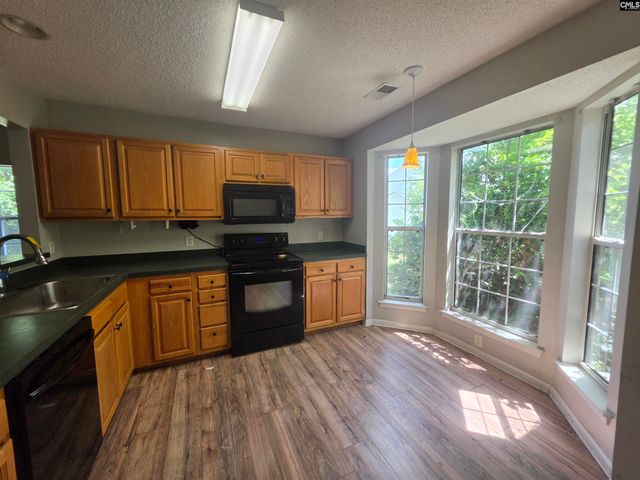 108 Creek Side Court, Lexington, SC 29072