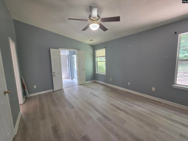 108 Creek Side Court, Lexington, SC 29072