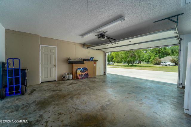 716 Stonewall Jackson Place, Waycross, GA 31503