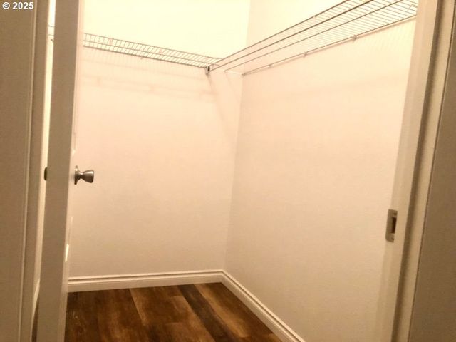 1050 BROADWAY Ave, Winchester Bay, OR 97467