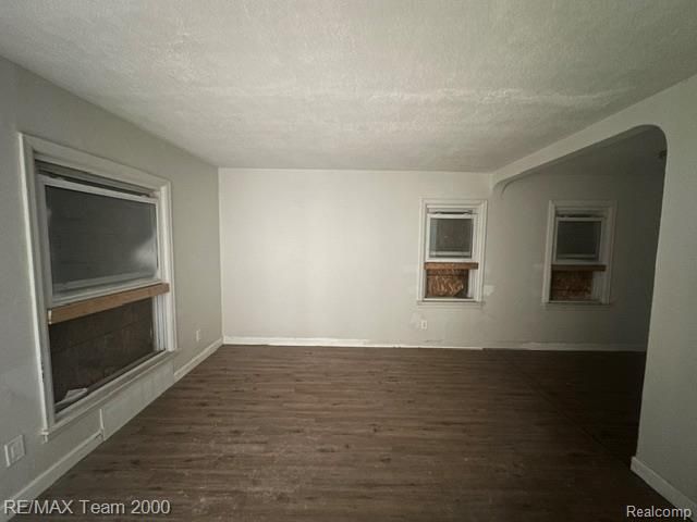 19994 Carrie Street, Detroit, MI 48234