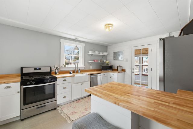 9 Forest Street, Concord, NH 03301