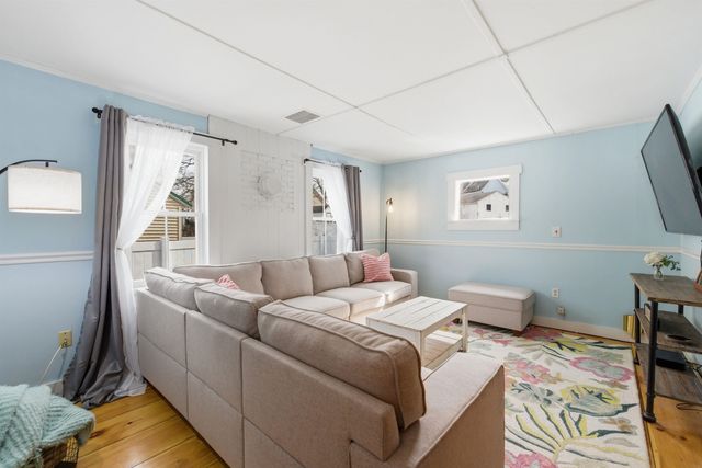 9 Forest Street, Concord, NH 03301