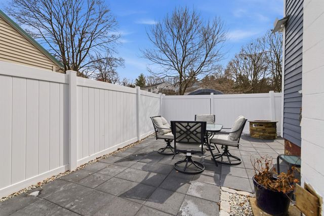 9 Forest Street, Concord, NH 03301