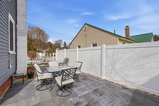 9 Forest Street, Concord, NH 03301