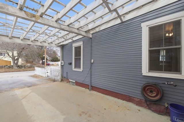 9 Forest Street, Concord, NH 03301