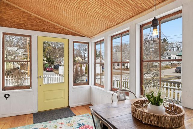 9 Forest Street, Concord, NH 03301