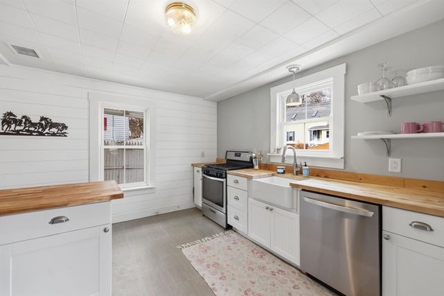 9 Forest Street, Concord, NH 03301