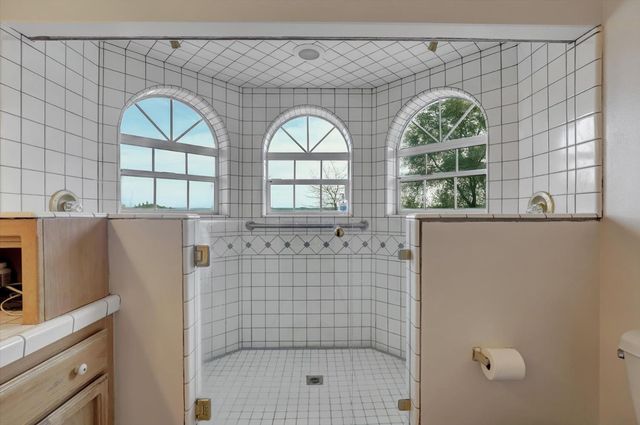 20626 Wildwood West Dr, Penn Valley, CA 95946