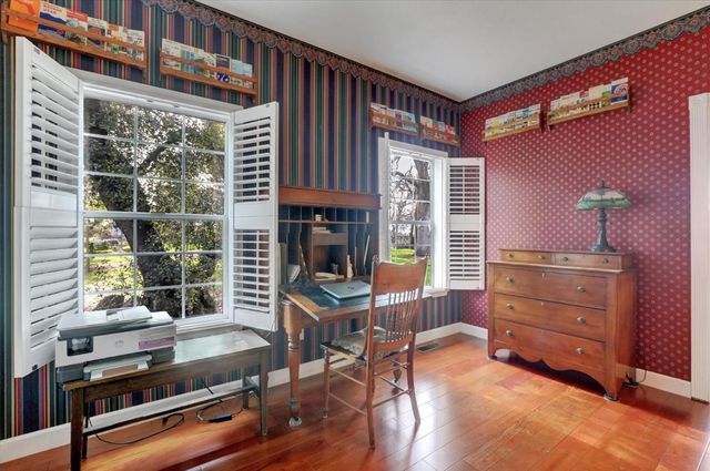 20626 Wildwood West Dr, Penn Valley, CA 95946