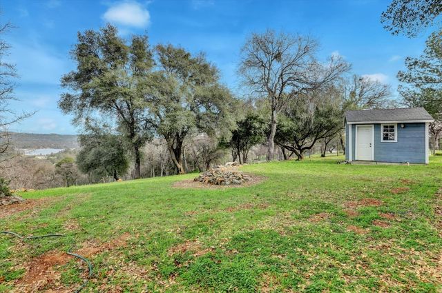 20626 Wildwood West Dr, Penn Valley, CA 95946