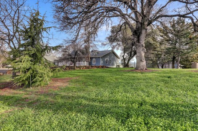 20626 Wildwood West Dr, Penn Valley, CA 95946